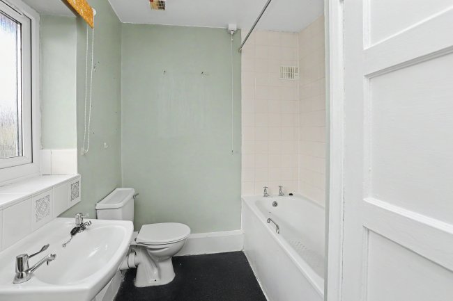 25 Fitzalan Road, Bedale, North Yorkshire, DL8 2DU 7
