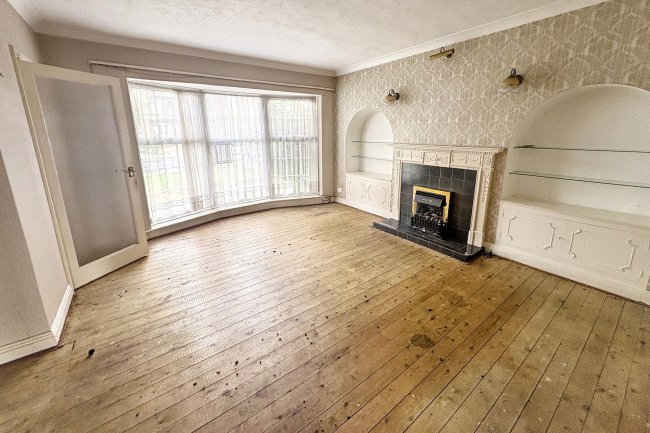 35 Rectory Road, Shoreham-By-Sea BN43 6EB 4