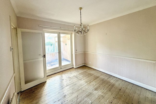 35 Rectory Road, Shoreham-By-Sea BN43 6EB 4