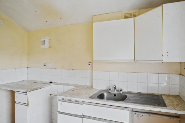 135c Coningham Road, Shepherd's Bush, London W12 8BU 94