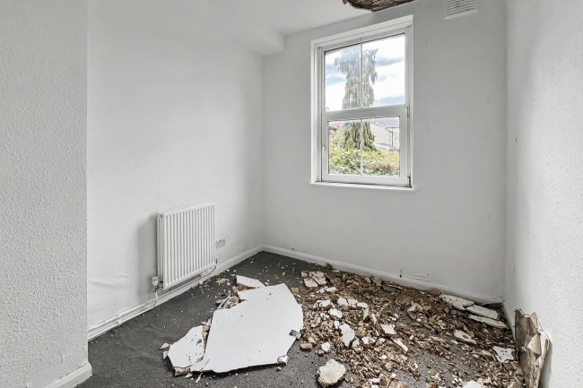 15 Arnold Road, Tooting, London, SW17 9HU 7