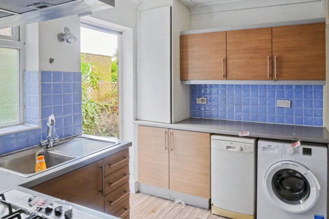 13 Birkbeck Avenue, Acton, London, W3 6HX 4