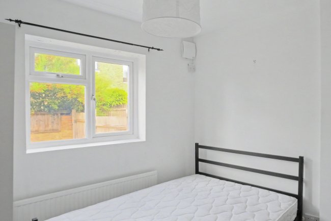 13 Birkbeck Avenue, Acton, London, W3 6HX 4