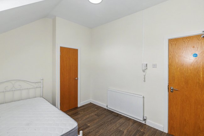 30 Westbourne Street, Walsall, West Midlands, WS4 2JB 4