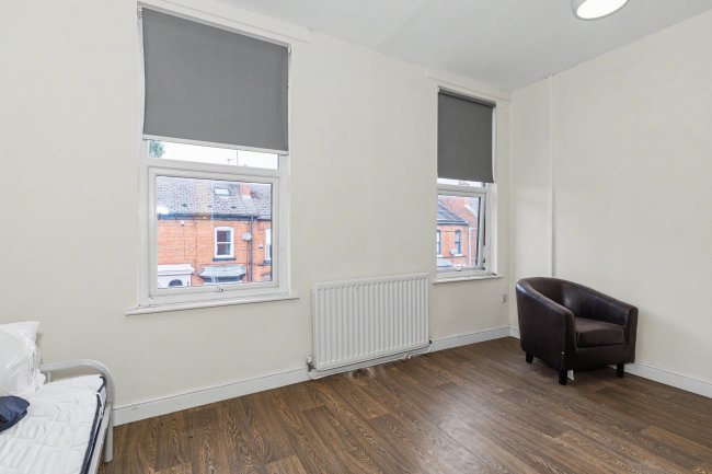 30 Westbourne Street, Walsall, West Midlands, WS4 2JB 4