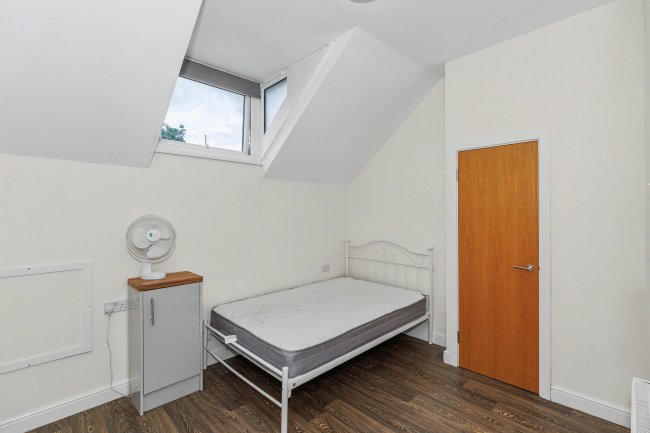 30 Westbourne Street, Walsall, West Midlands, WS4 2JB 4