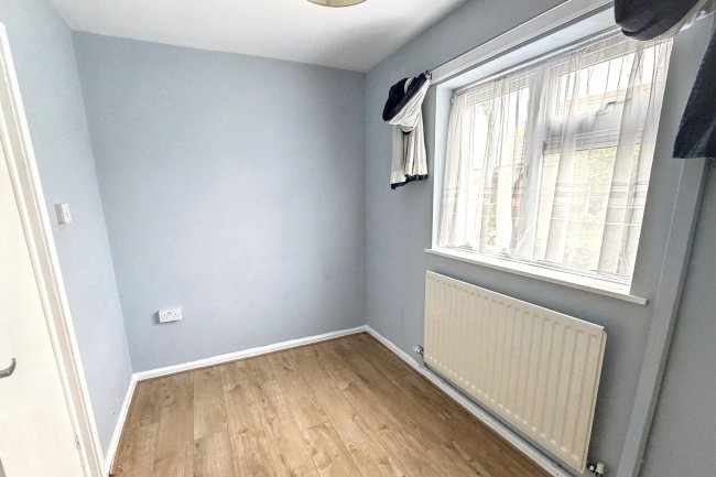 14 Honey Mead, Calne, Wiltshire, SN11 8BH 5