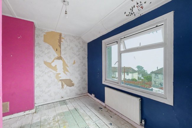 29 Chywoone Avenue, Newlyn, Penzance, Cornwall, TR18 5NH 2