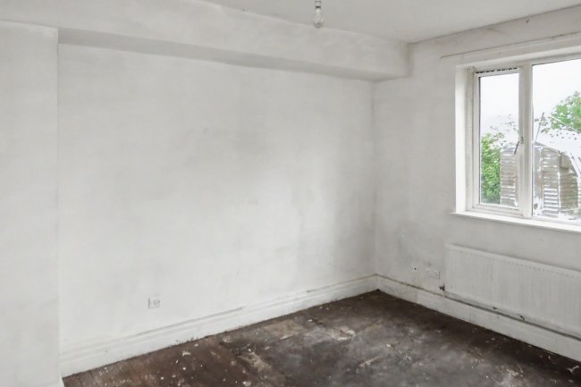 6 Langdale Place, Lancaster, Lancashire, LA1 3NS 4