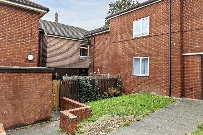 65 Queen Street, Doncaster, South Yorkshire, DN4 8AA 9