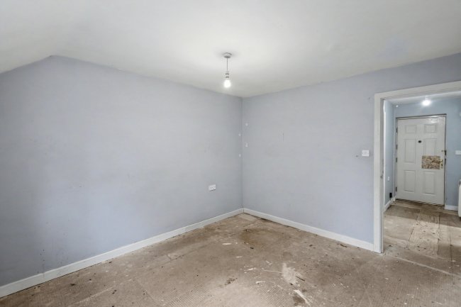 Flat 15, Ashmoor House, Dragon Parade, Harrogate, North Yorkshire, HG1 5QF 9