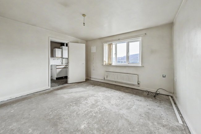 47 Tonbridge Avenue, North Shields, Tyne And Wear, NE29 7QR 5
