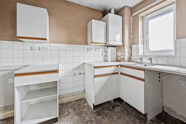 47 Tonbridge Avenue, North Shields, Tyne And Wear, NE29 7QR 5