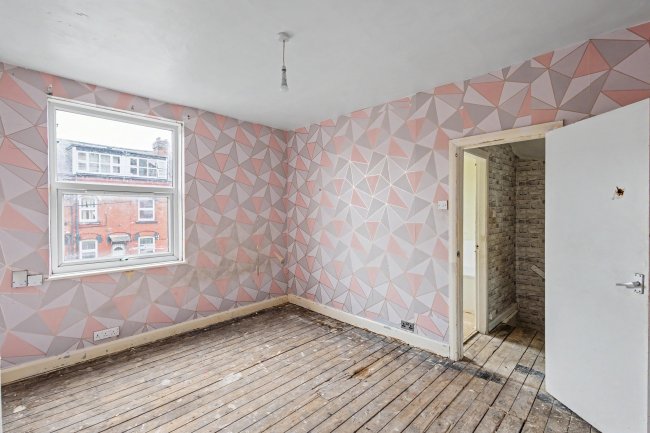 15 Bexley Grove, Harehills, Leeds, West Yorkshire, LS8 5NZ 8