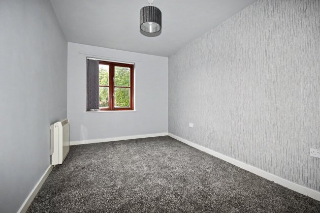 Flat 4, Crosthwaite Court, Spink Lane, Pontefract, West Yorkshire, WF8 1EB 9