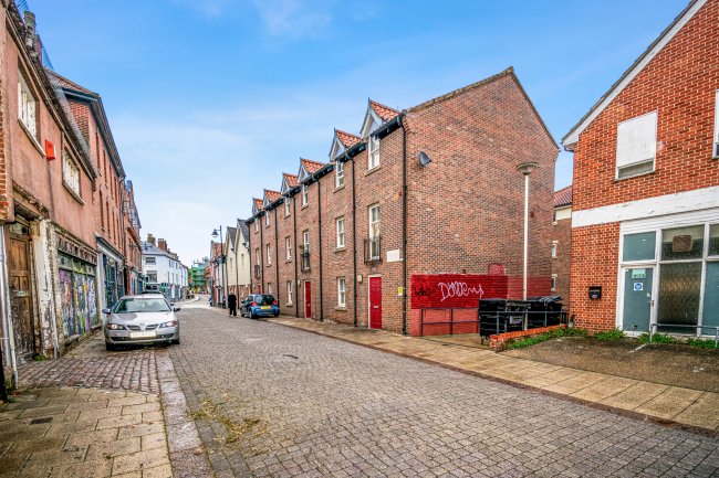 4 Murrell's Court, King Street, Norwich, NR1 1LA 8