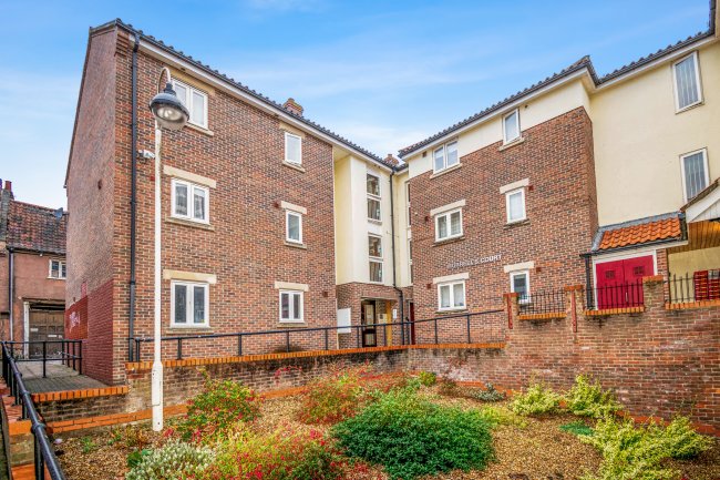 4 Murrell's Court, King Street, Norwich, NR1 1LA 8