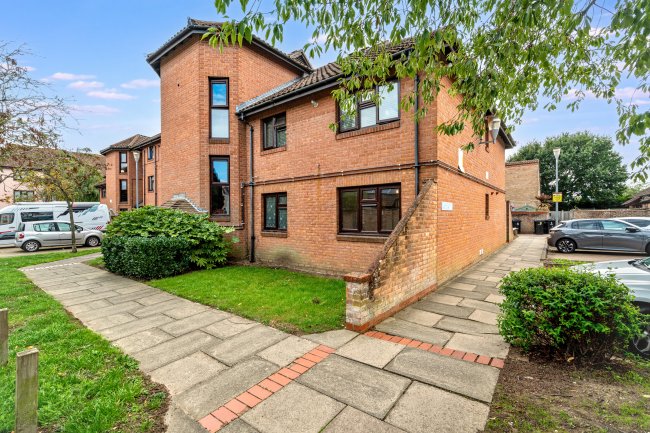 20 Milestone Close, Costessey, Norwich, NR5 0QL 2