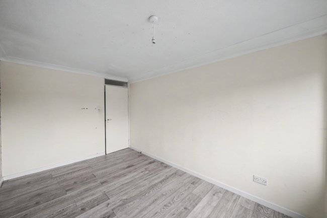 119 Raccoon Way, Hounslow, Middlesex, TW4 7PN 1