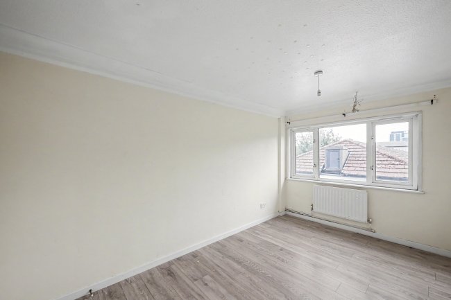 119 Raccoon Way, Hounslow, Middlesex, TW4 7PN 1