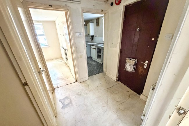 Flat 1, 55 Cromwell Road, St Andrews, Bristol, BS6 5HA 2