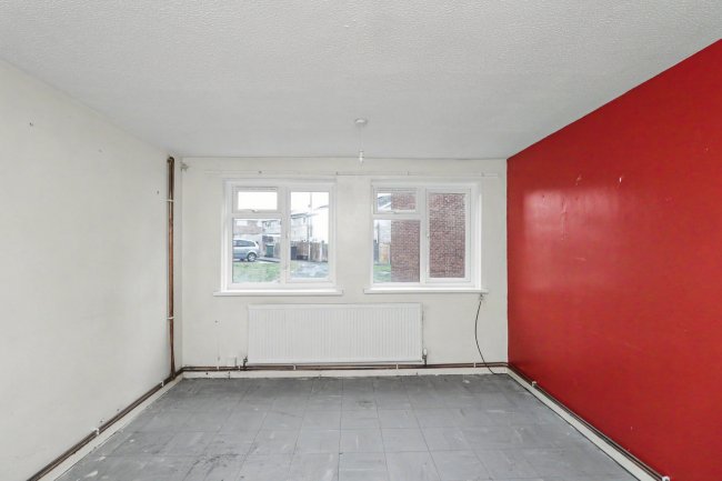 22 Ash Court, Alfreton, Derbyshire, DE55 7QL 9