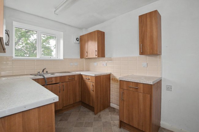 86 Hall Park Close, Littleover, Derby, DE23 6GY 6