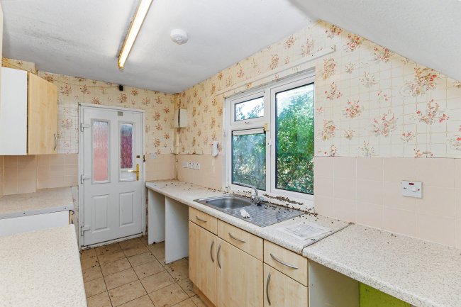 2 Church Walk, Stow Longa, Huntingdon, Cambridge, PE28 0TW 10