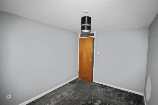 Flat 10, St. Johns Court, Sholebroke Avenue, Leeds, West Yorkshire, LS7 3HD 4