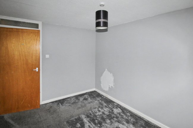 Flat 10, St. Johns Court, Sholebroke Avenue, Leeds, West Yorkshire, LS7 3HD 4