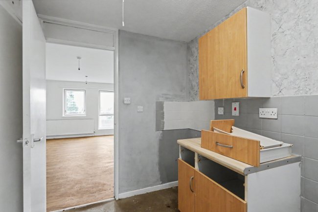 37 The Maltings, Rotherham, South Yorkshire, S60 2JA 3