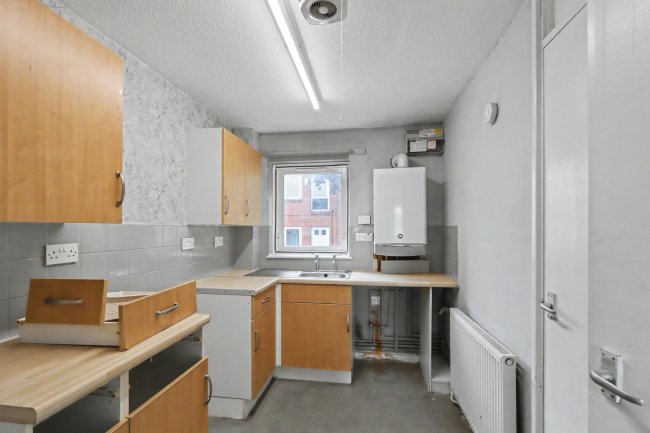 37 The Maltings, Rotherham, South Yorkshire, S60 2JA 3