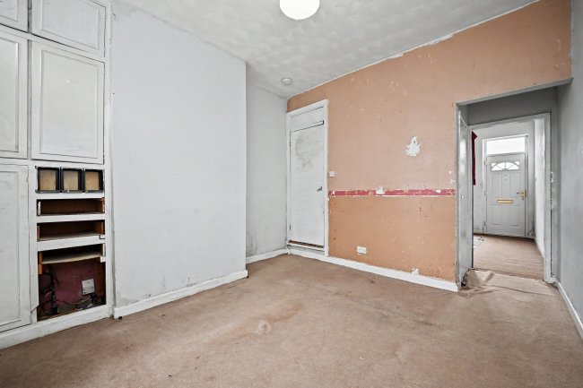 10 Hospital Street, Walsall, West Midlands, WS2 8JP 6