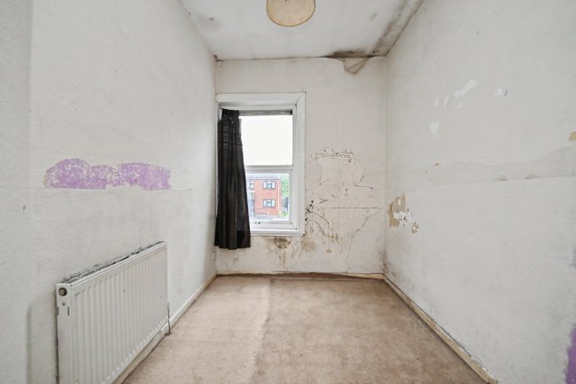 10 Hospital Street, Walsall, West Midlands, WS2 8JP 6