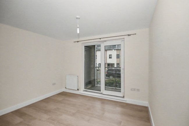 170 Hammonds Drive, Peterborough, Cambridgeshire PE1 5AX 7