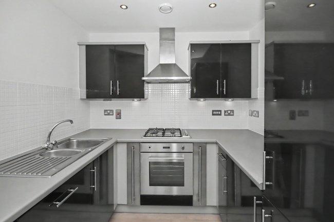 170 Hammonds Drive, Peterborough, Cambridgeshire PE1 5AX 7