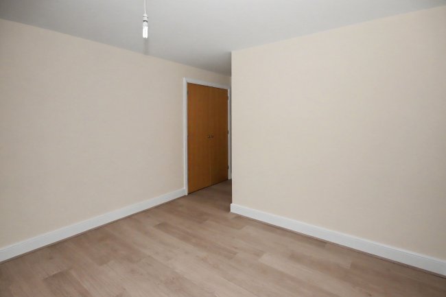 170 Hammonds Drive, Peterborough, Cambridgeshire PE1 5AX 7