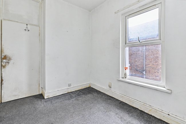 17 Cecil Street, Walsall, West Midlands, WS4 2AZ 3