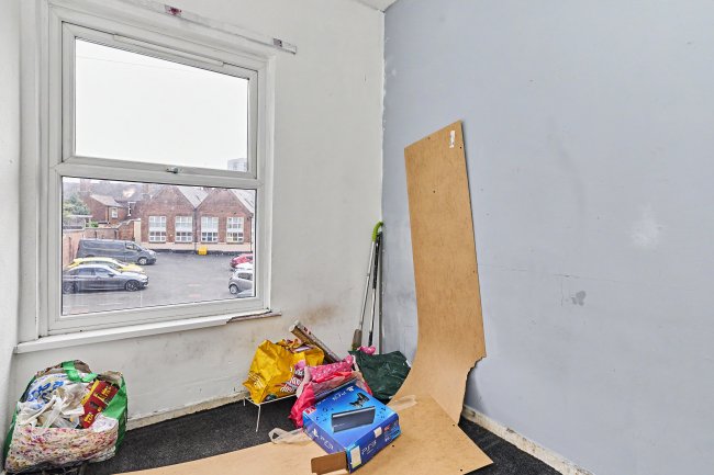 17 Cecil Street, Walsall, West Midlands, WS4 2AZ 3