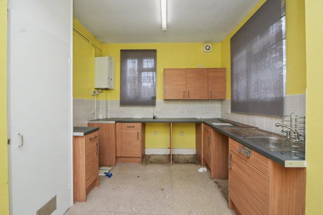 Flat A, 54 Thurlow Hill, West Dulwich, London, SE21 8JN 4