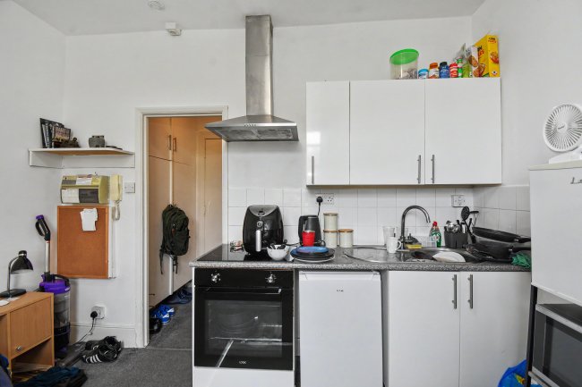 Flat A-C, 1, 4, 6,  9 - 20, 30 Montpelier Road, Brighton BN1 2LQ 8