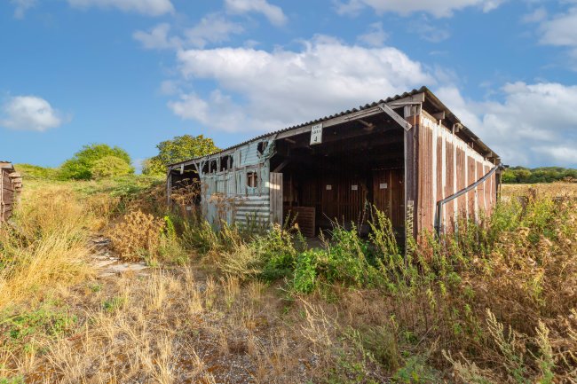 Sunray Farm, 59 Woodmansterne Lane, Carshalton, SM5 4BJ 5