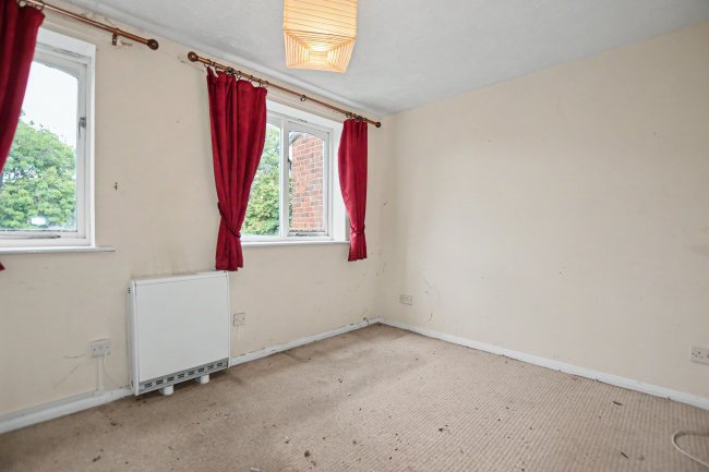 90 Shortlands Close, Belvedere DA17 5QY 1