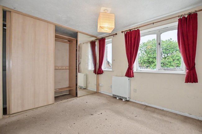 90 Shortlands Close, Belvedere DA17 5QY 1