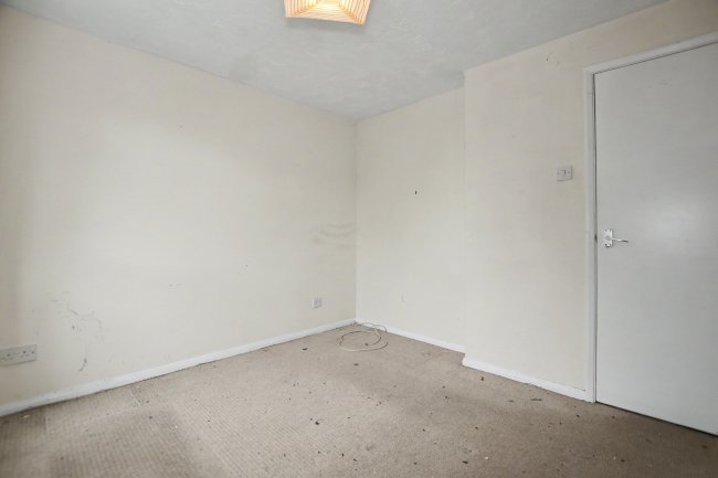 90 Shortlands Close, Belvedere DA17 5QY 1