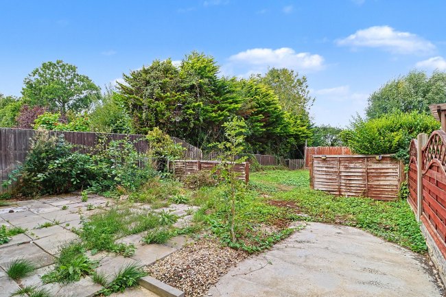 3 Pilgrims Way, Lovington, Castle Cary, Somerset, BA7 7PT 6
