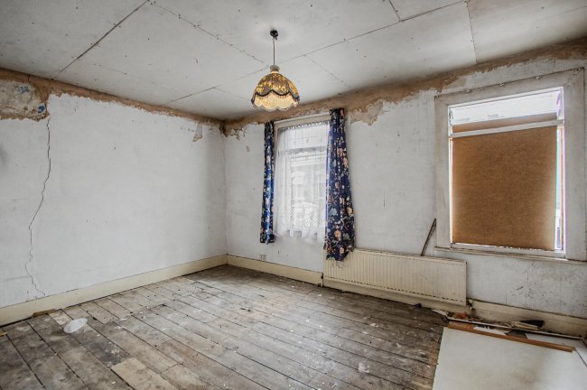 11 Heyworth Road, Stratford, London, E15 1ST 4