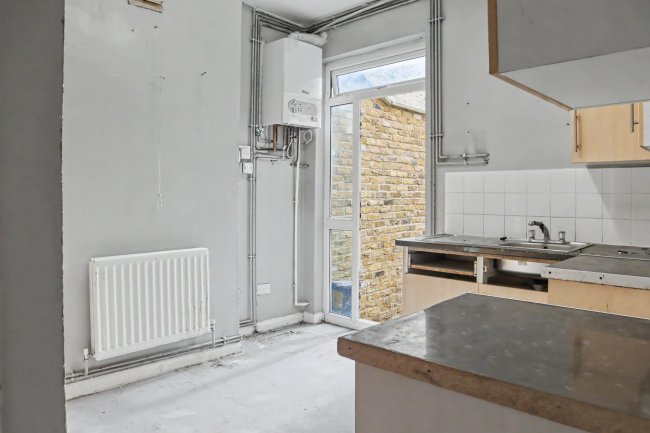 54a Corrance Road, Brixton, London SW2 5RH 8