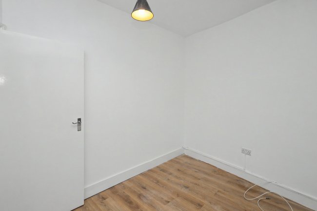 1 Eric Road, Forest Gate, London E7 0AZ 1