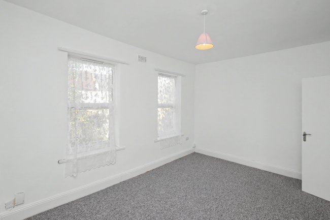 1 Eric Road, Forest Gate, London E7 0AZ 1